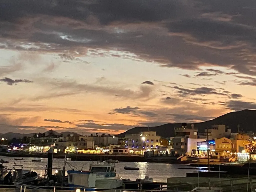Punta Del Isla - 3 Bed Apartment With Amazing Roof Terrace 科拉雷侯 西班牙